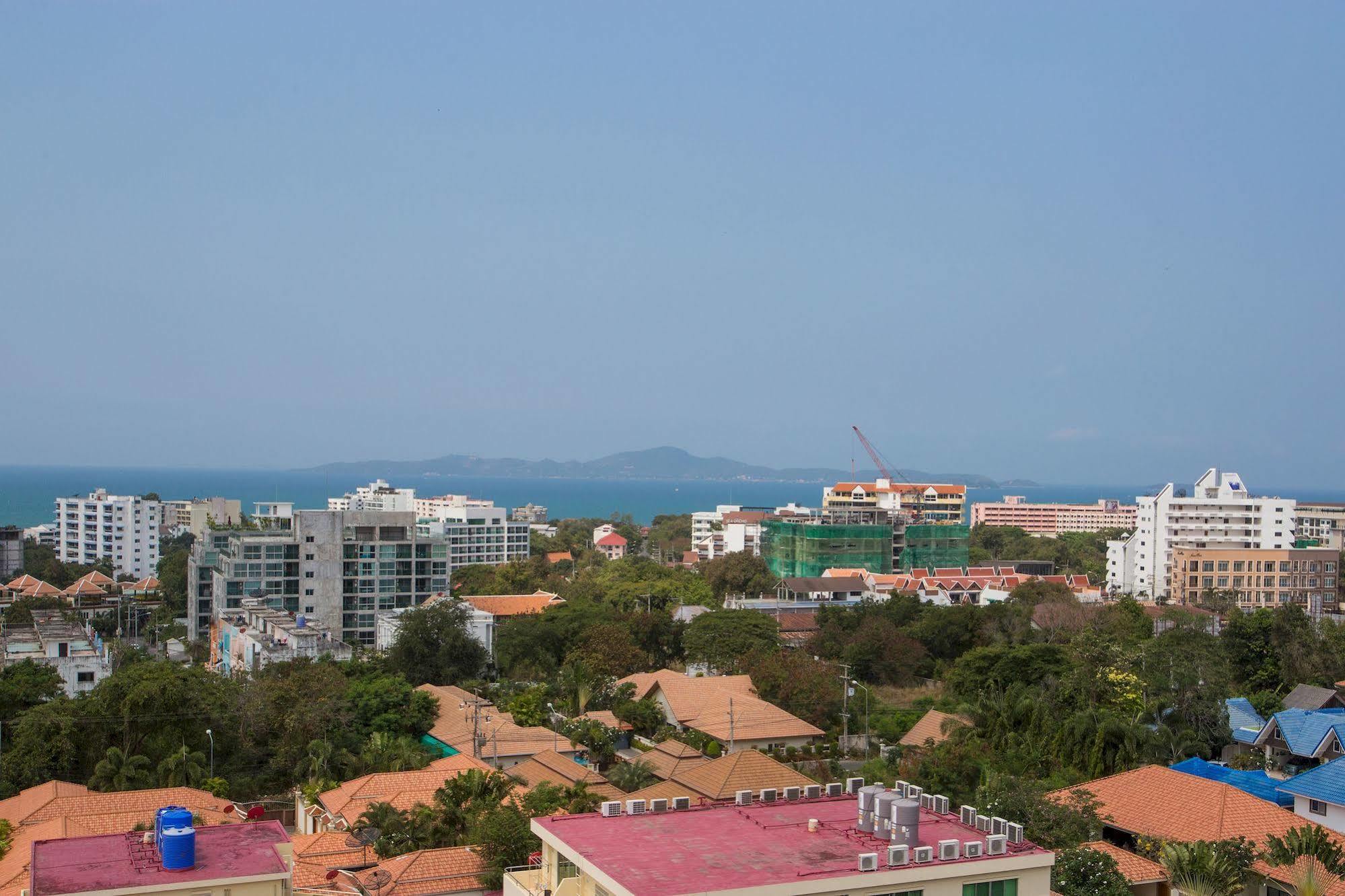 South Beach Pattaya Pantai Jomtien Luaran gambar